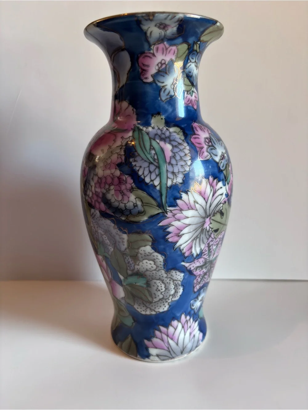 Vintage Chinoiserie Asian Floral Bouquet Navy Blue White Tall Vase 10”